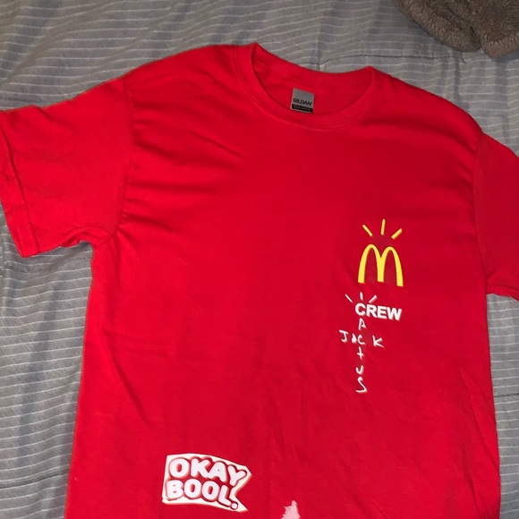mcdonalds employee travis scott shirt